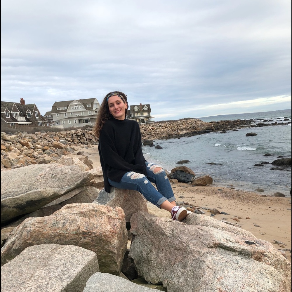 Meet your Posher, Amanda